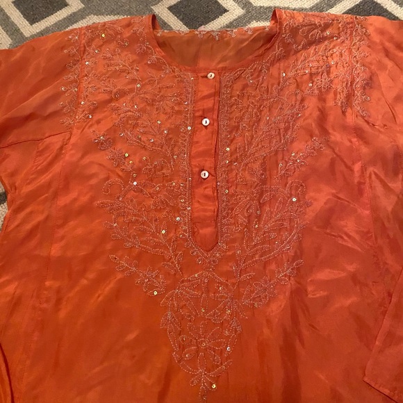 CALYPSO ST BARTHS 100% SILK TOP - Picture 4 of 9